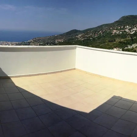 Apartamento 3+1 Holiday Group Dublex